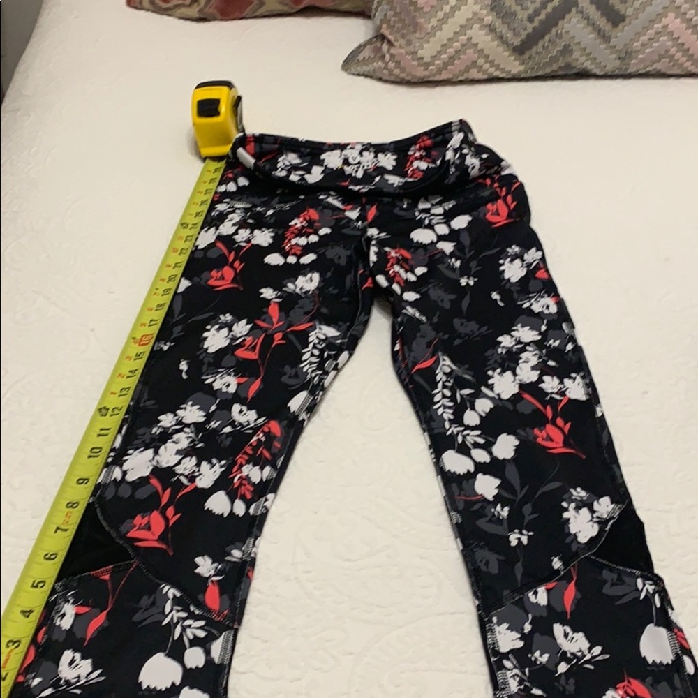 Floral legging.